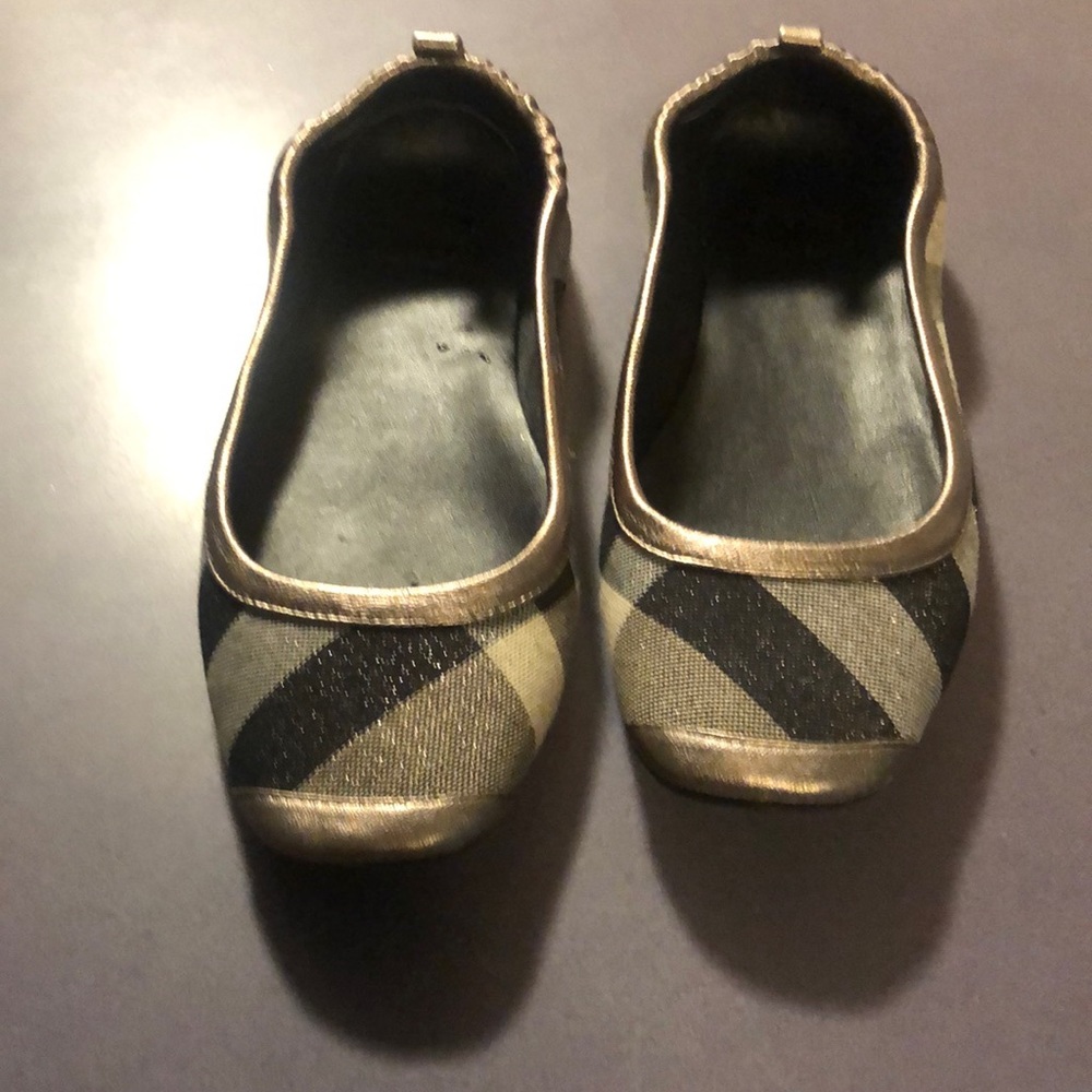 Burberry soft shoes. Fair condition